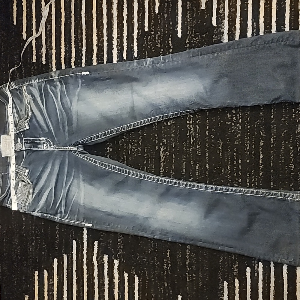 Big Star Maddie box size 27L darker wash denim jeans